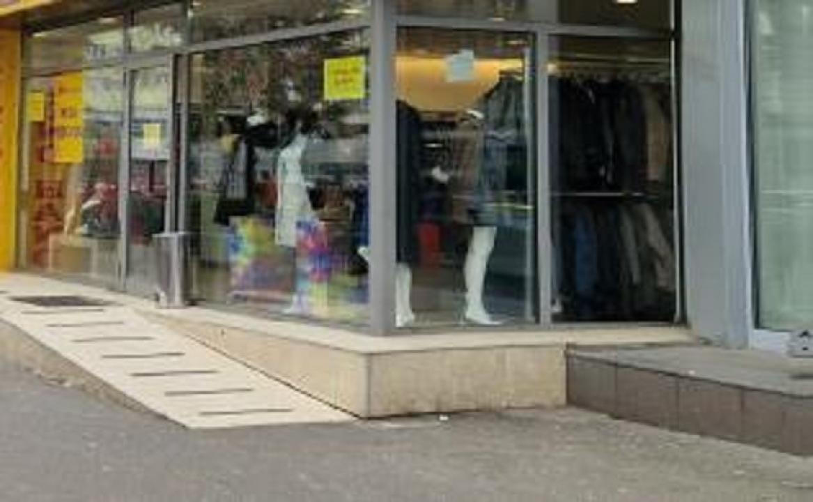 Spatiu comercial Sos. Pantelimon - Delfinului - Mega Mall - 