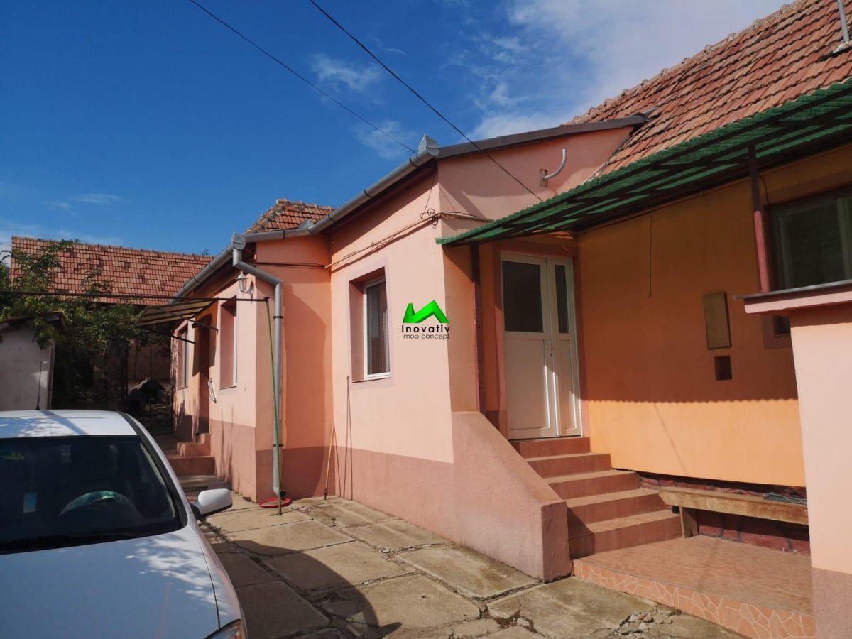 Casa individuala de vanzare 2 camere Sibiu Sura Mare - 