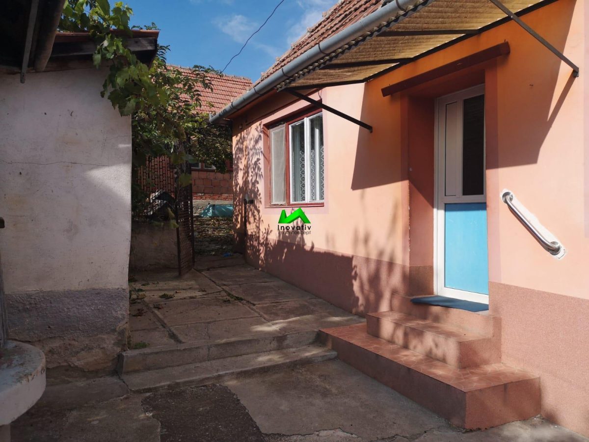 Casa individuala de vanzare 2 camere Sibiu Sura Mare - foto 2
